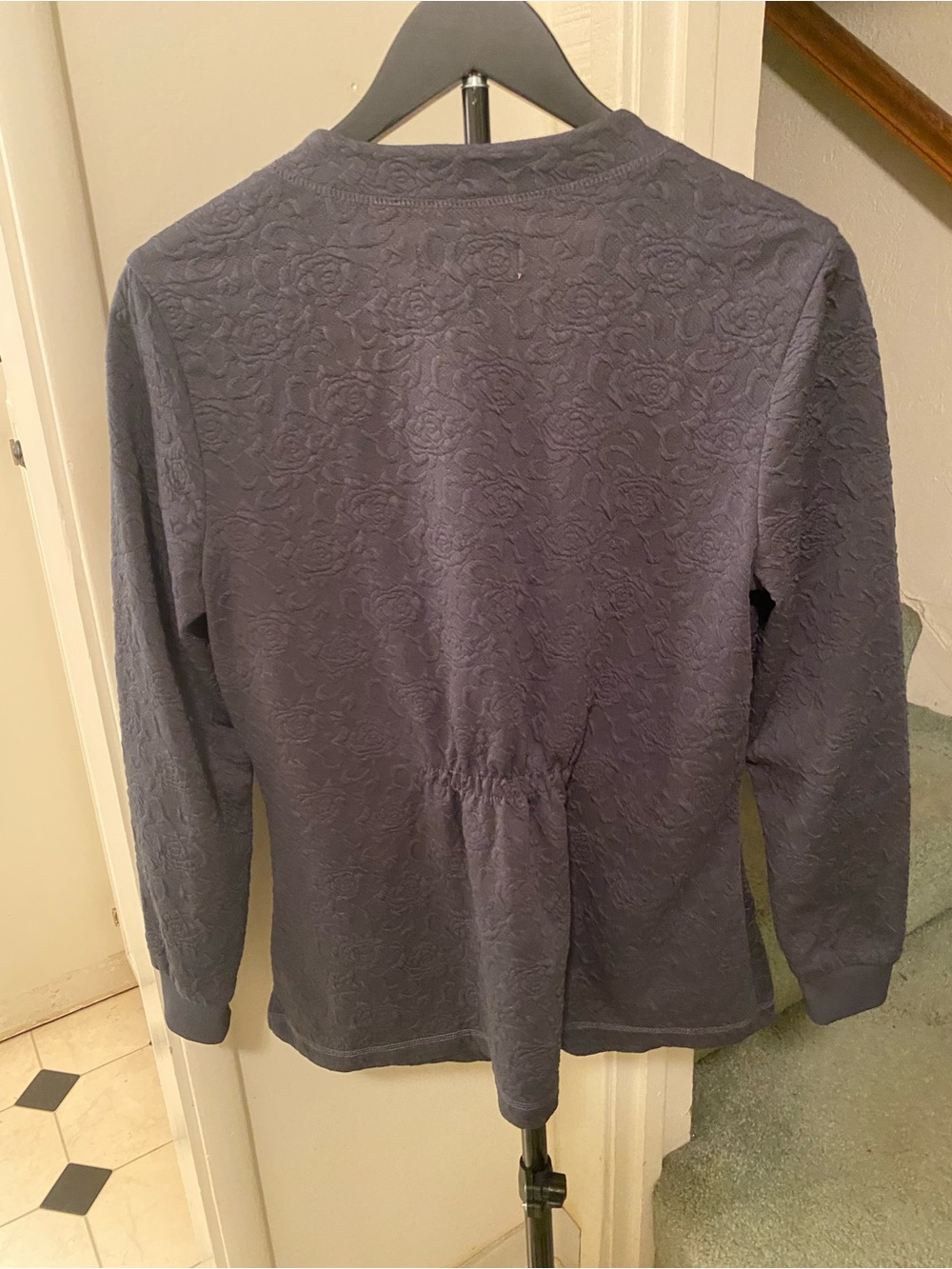 koi Navy gray V-Neck Button Front Textured Cardigan pockets size small - Picture 8 of 9
